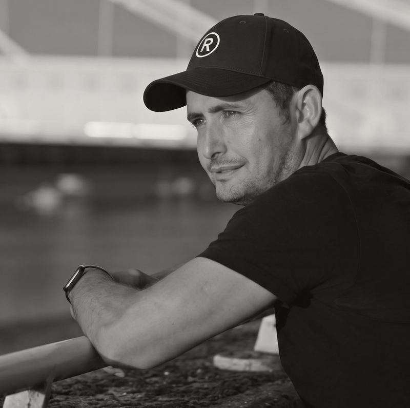 Roland Feizo by the Thames at Albert Bridge